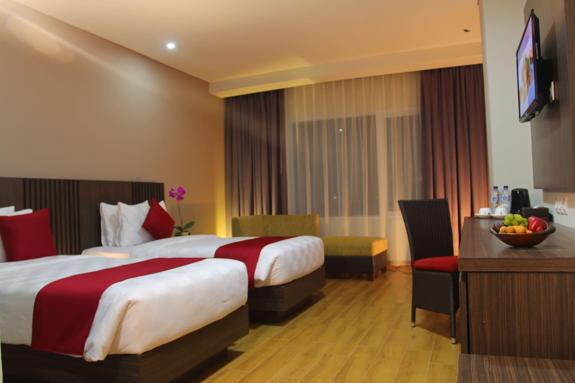 Merapi Merbabu Hotels Bekasi Exterior foto